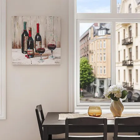 Allmenningen Apartment *