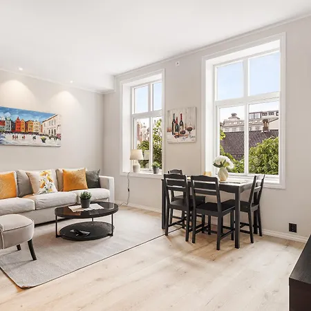 Allmenningen Apartment *
